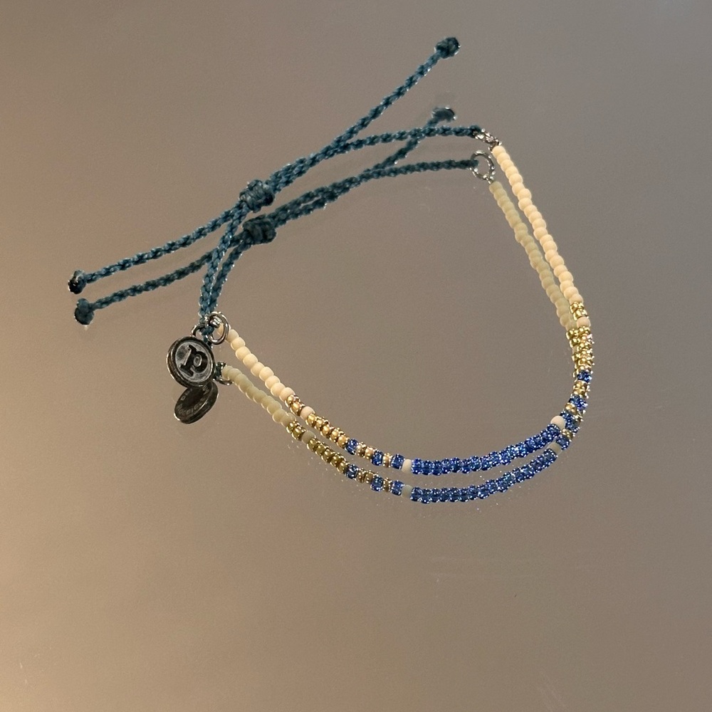 Pura Vida Blue, Cream and Gold Beaded Adjustable Bracelet